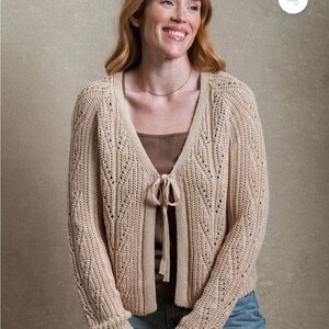 Neuflora Thea Sweater, NWOT